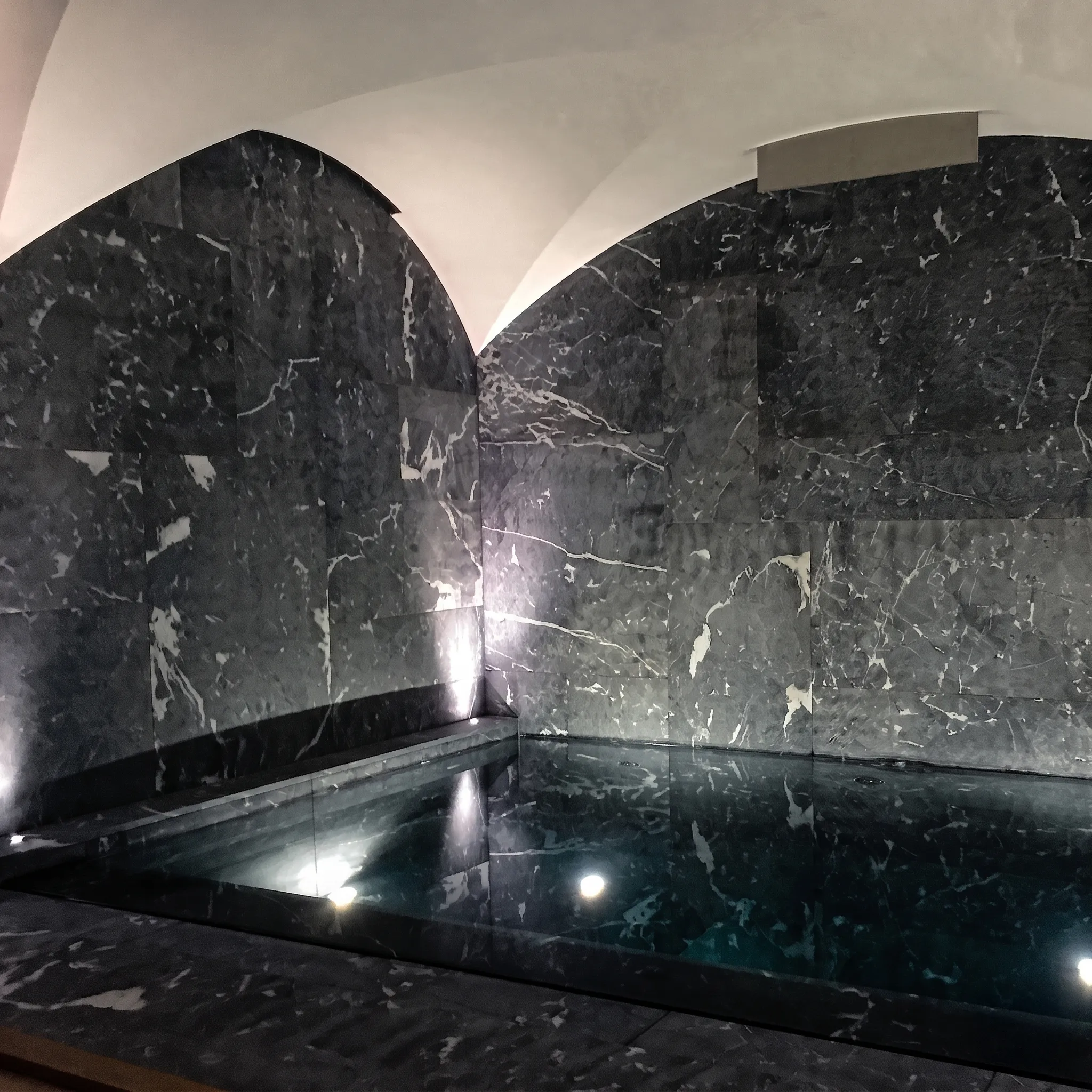 St. Moritz Detail 1